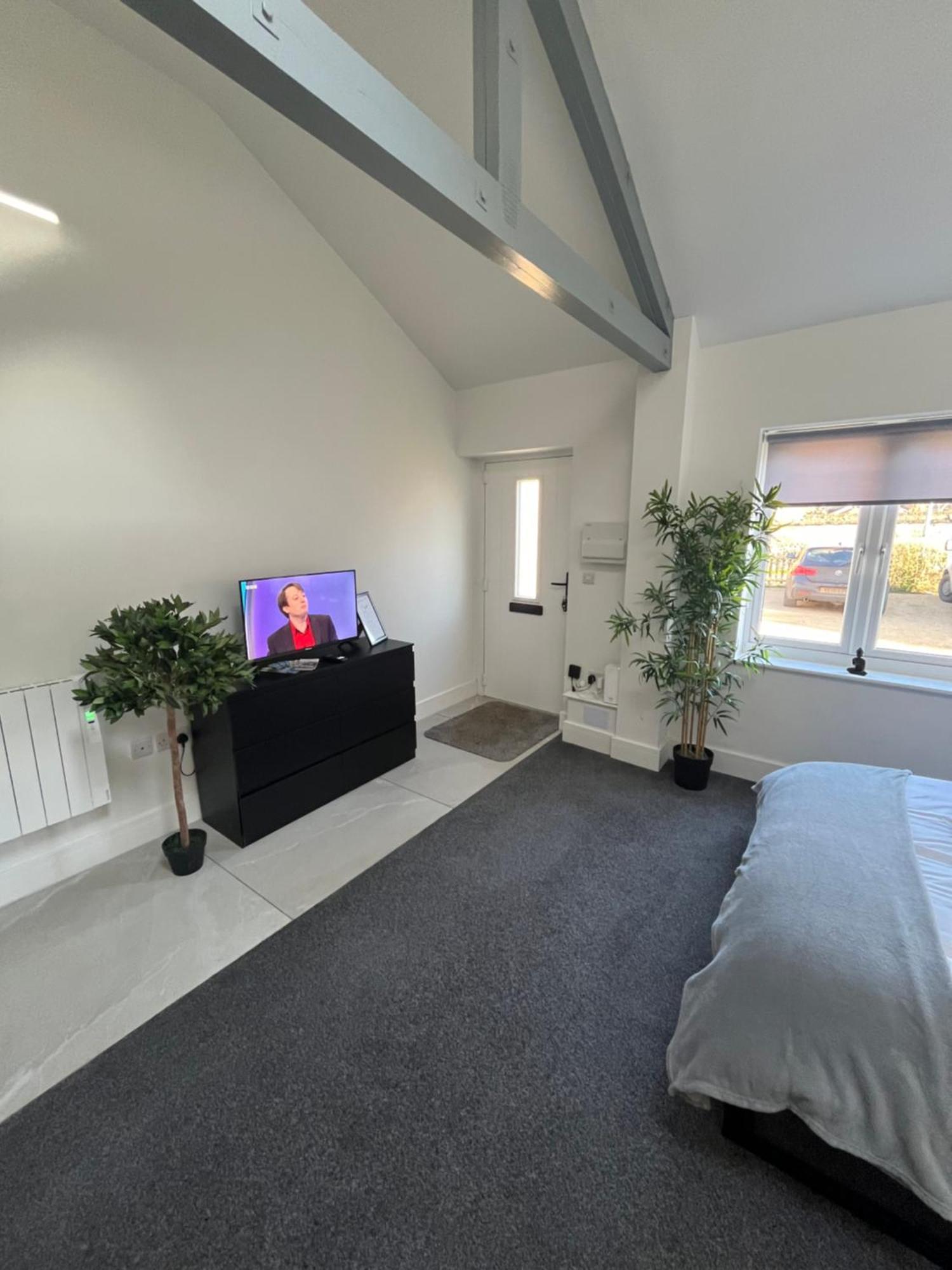 Entire Property In Downham Market, Serviced Accomodationアパートメント エクステリア 写真
